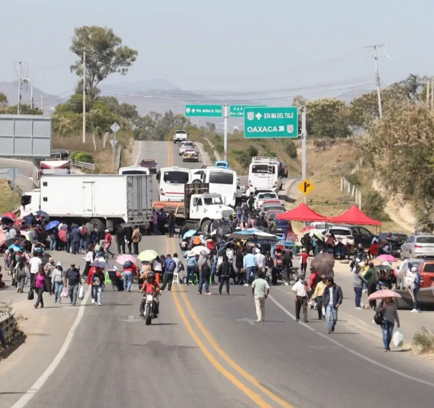Megabloqueo en Edomex afectará rutas y accesos principales