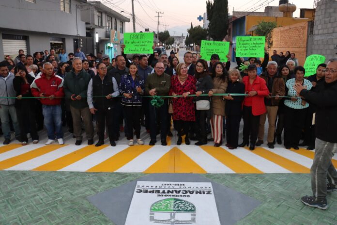 Nueva pavimentación en Zinacantepec - Primero Editores