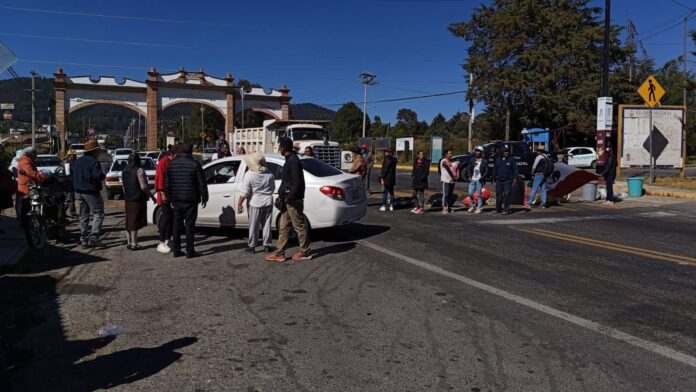 Protesta en El Oro por crisis en recolección de basura - Primero ...