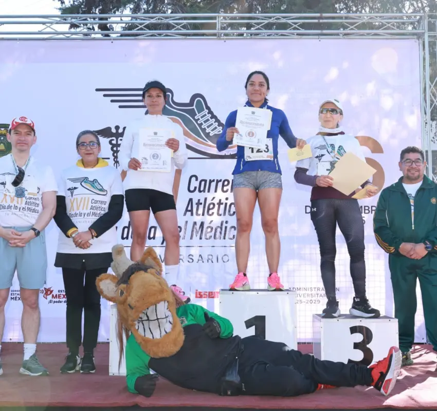 UAEMéx realizó la Carrera Conmemorativa al Día del Médico