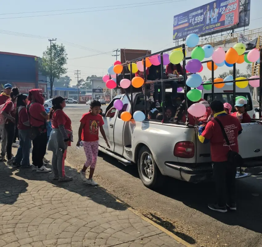 Saldo blanco en cruce de peregrinos por Ecatepec