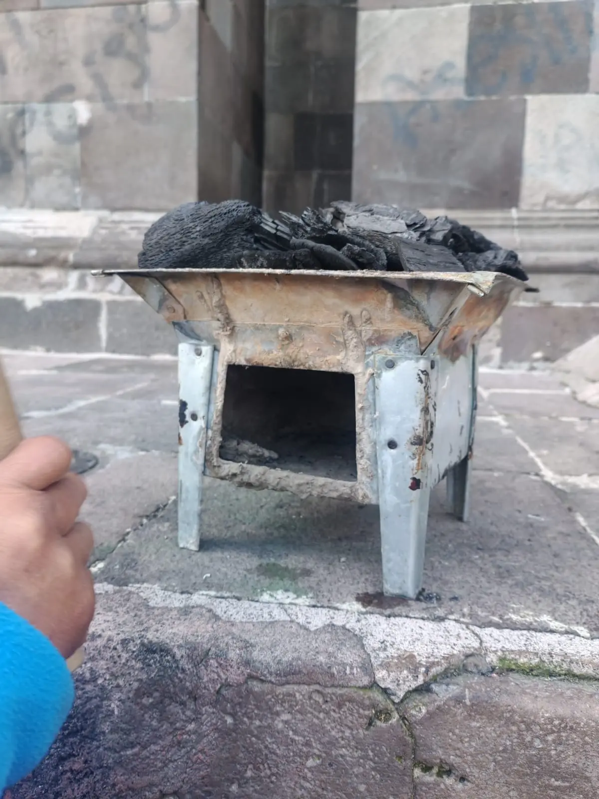 Advierte Protección Civil Toluca riesgos por uso de anafres