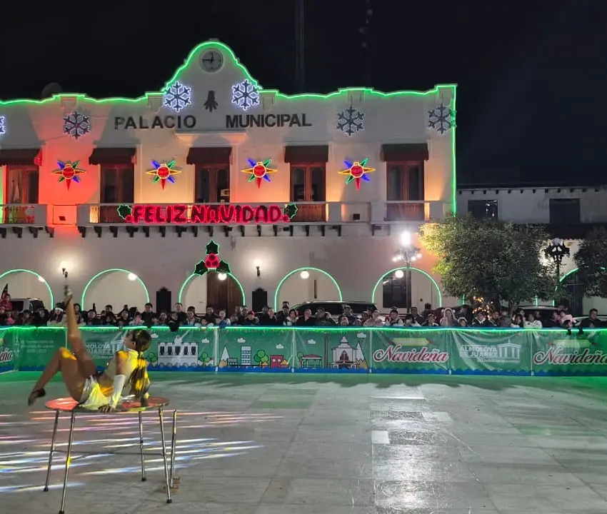 Almoloya de Juárez instaló ecopista de patinaje