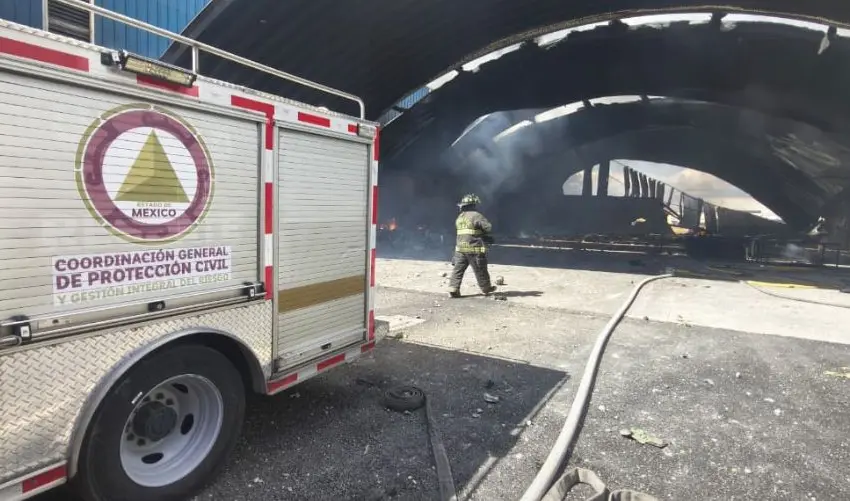 Confirmaron 10 muertos tras desplome de aeronave en Toluca