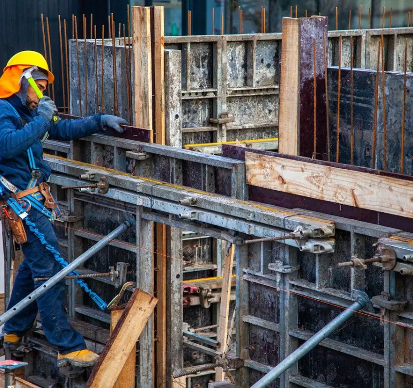 Industria de la construcción en México y accidentes laborales
