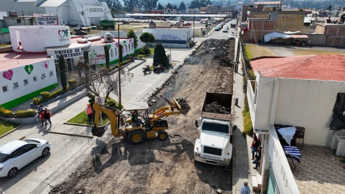 Inició rehabilitación de calle 5 de Mayo en Almoloya de Juárez ...