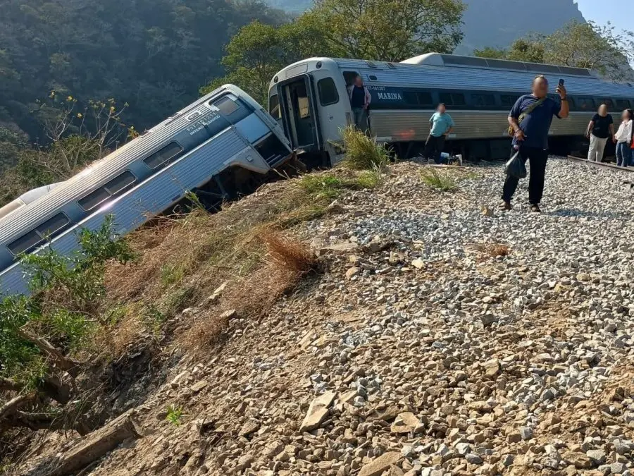 PRI exige investigación a fondo por descarrilamiento del Tren