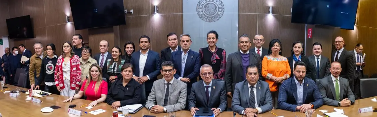 Más ingresos cero deuda y récord en infraestructura en Paquete