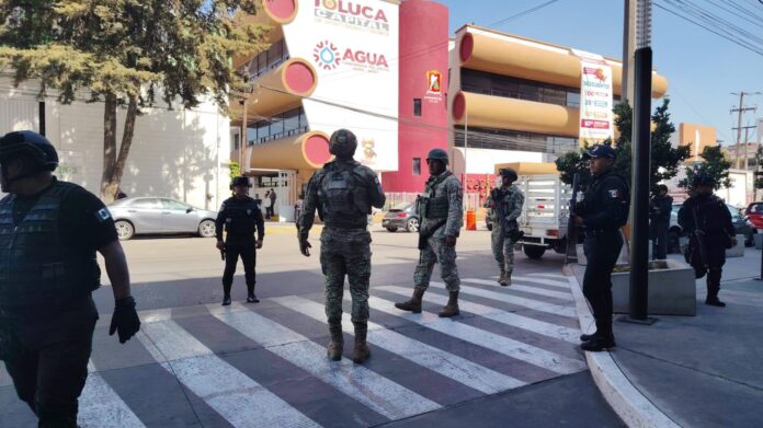 Refuerzan seguridad en Toluca para fiestas decembrinas - Primero ...