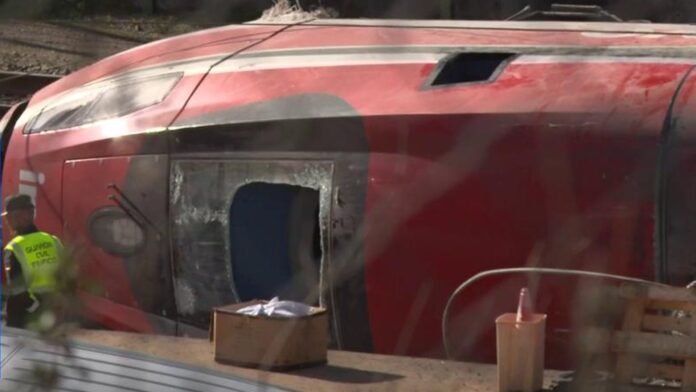 Accidente de tren en Adamuz: 40 muertos, 43 denuncias por desaparición y 12  heridos críticos