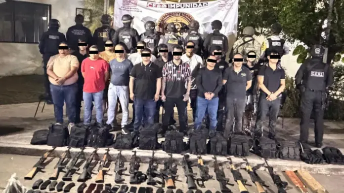 Jornada violenta impacta al peso y aerolíneas tras muerte de El Mencho