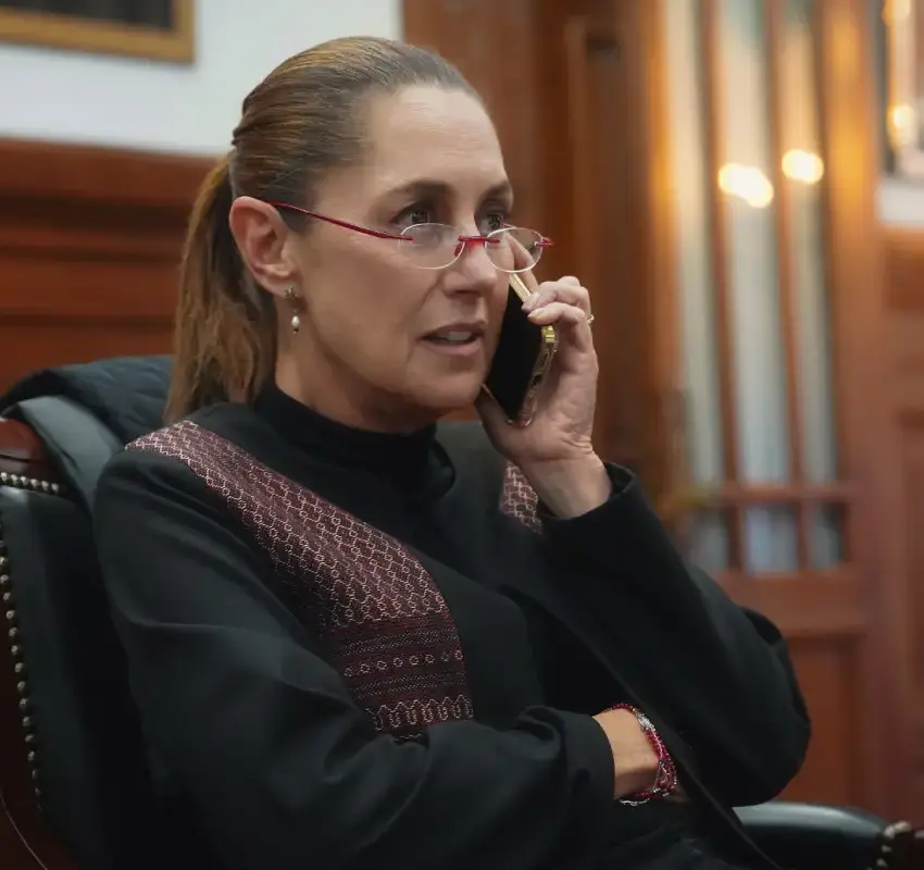Sheinbaum desmiente encuentro con Sara Carter