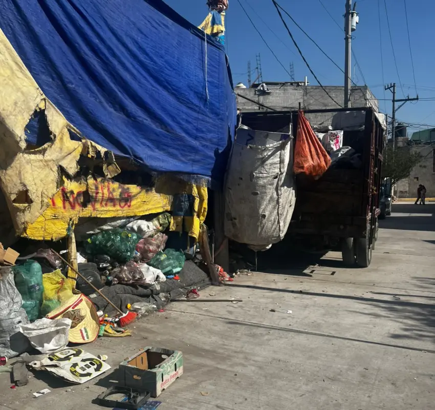Suspendieron bodega que generaba fauna nociva en Ecatepec