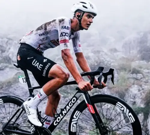 Isaac del Toro es segundo en el Ranking UCI