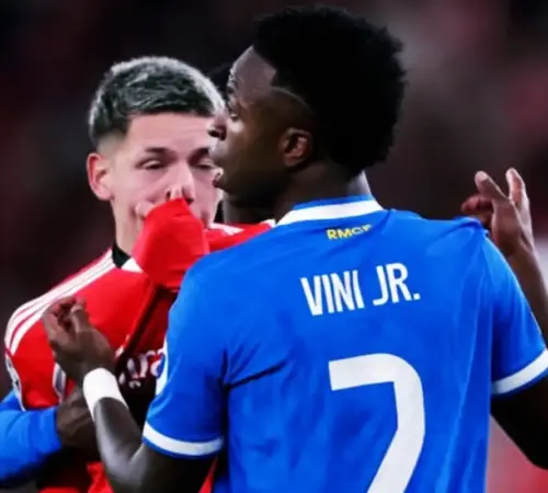 UEFA suspende a Prestianni por incidente con Vinicius