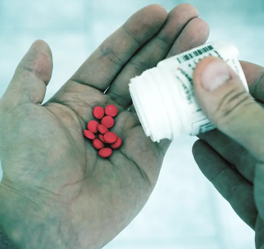 Automedicación: riesgos que debes conocer