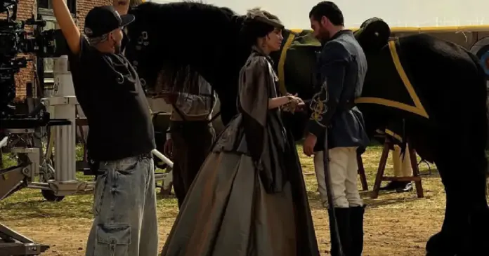 Belinda en rol de Carlota de Habsburgo Belinda sorprende como Carlota de Habsburgo en imágenes filtradas