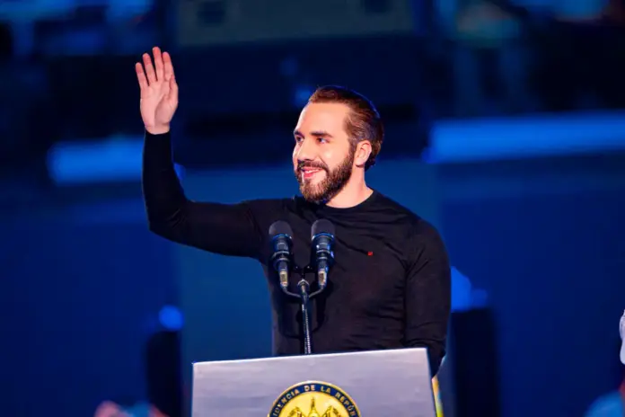 Nayib_Bukele_durante_El_Salvador_Renace prisión perpetua