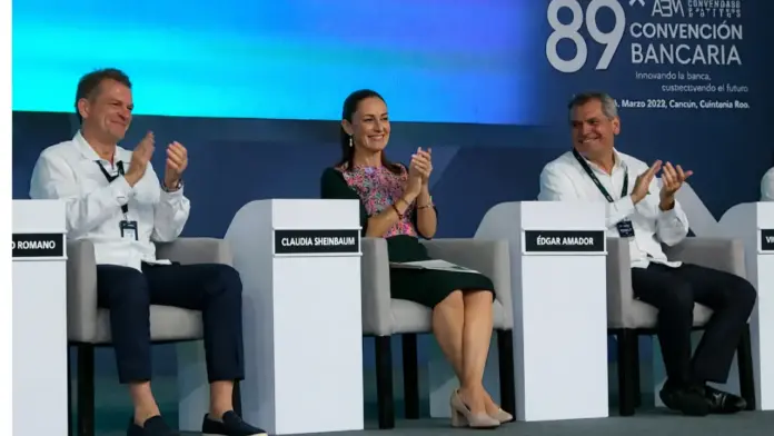 Pago de gasolina con QR_ bancos lo impulsan en gasolineras mexicanas Pago de gasolina con QR: bancos lo impulsan en gasolineras mexicanas