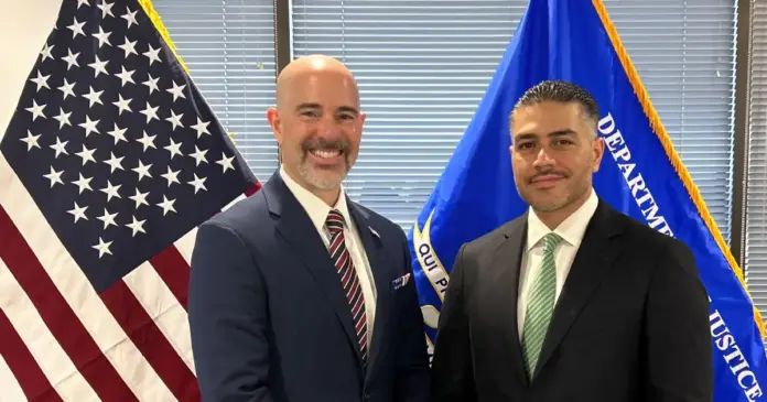 cooperacion-mexico-estados-unidos-narcotrafico-dea-seguridad.jpg Reunión de cooperación en seguridad entre México y Estados Unidos para combatir el narcotráfico y el tráfico de armas.