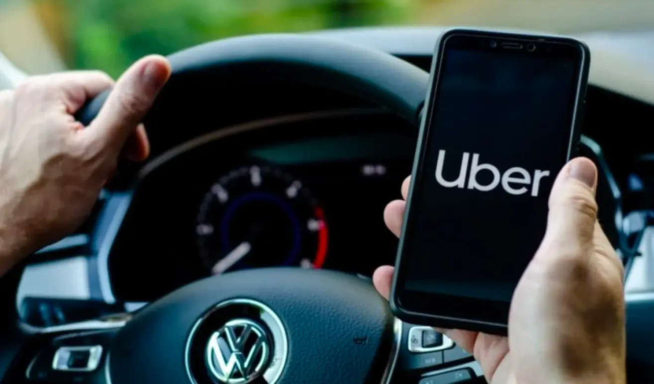 Uber en la CDMX Suprema Corte limita operación en aeropuertos