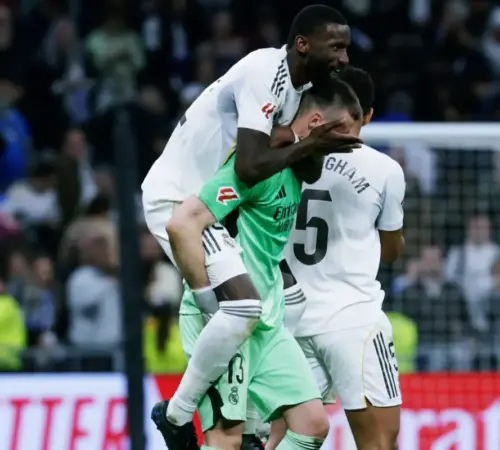 Real Madrid vence 3-2 al Atlético en vibrante derbi