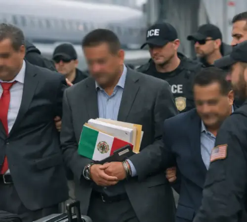 Funcionarios mexicanos detenidos en el extranjero por huachicol y peculado