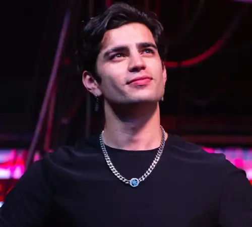 Aarón Mercury se suma a telenovela con elenco estelar