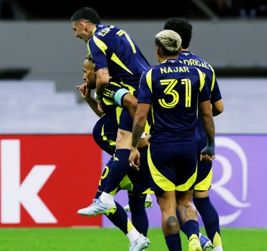 Afición del América explota en abucheos tras derrota ante Nashville en el Azteca