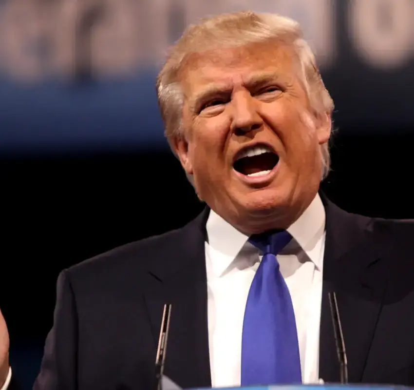 Imágenes revelan el momento en que el Servicio Secreto disparó contra el hombre que intentó atacar a Trump