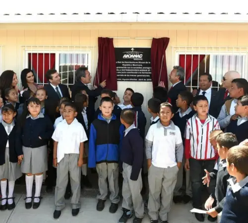 Sheinbaum destaca inversión histórica en educación durante gobiernos de la 4T