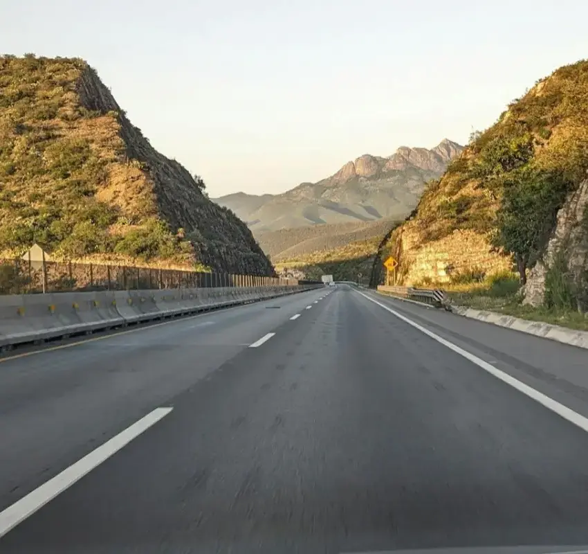 Carreteras con bloqueos y cierres en México este lunes 20 de abril de 2026