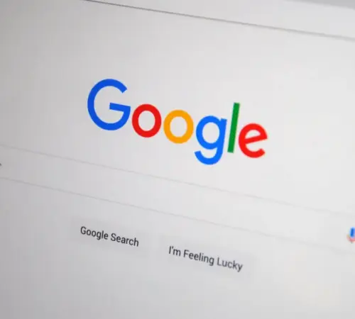 Rusia impone multa millonaria a Google por incumplir eliminación de contenido ilegal