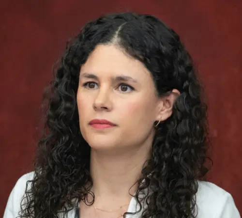 Luisa María Alcalde explica estado actual del proceso de extradición contra Rubén Rocha Moya