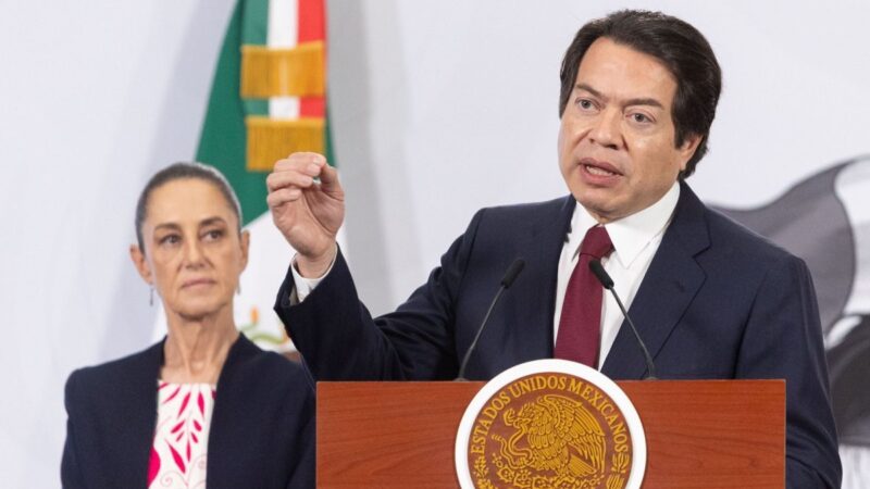 Mario Delgado confirma regreso al calendario escolar tradicional