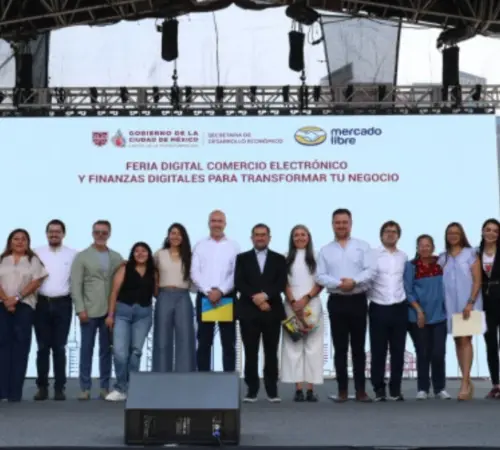 SEDECO y Mercado Libre impulsan la digitalización de negocios en CDMX con feria gratuita