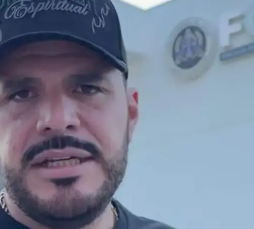 Así fue el momento en que Karim Emmanuel salió de la clínica
