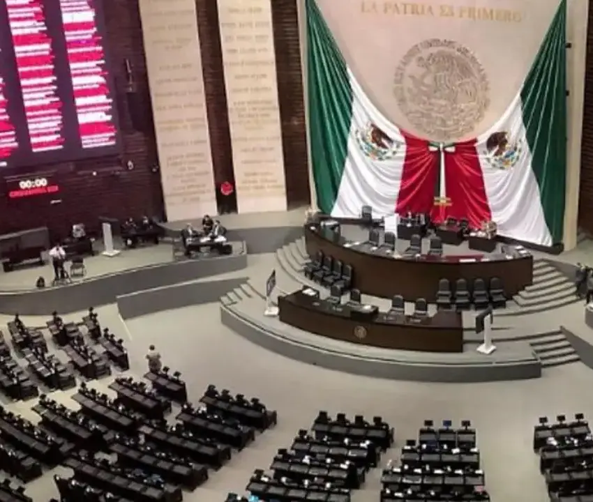 Salario medio del IMSS a trabajadores del Estado será garantizado