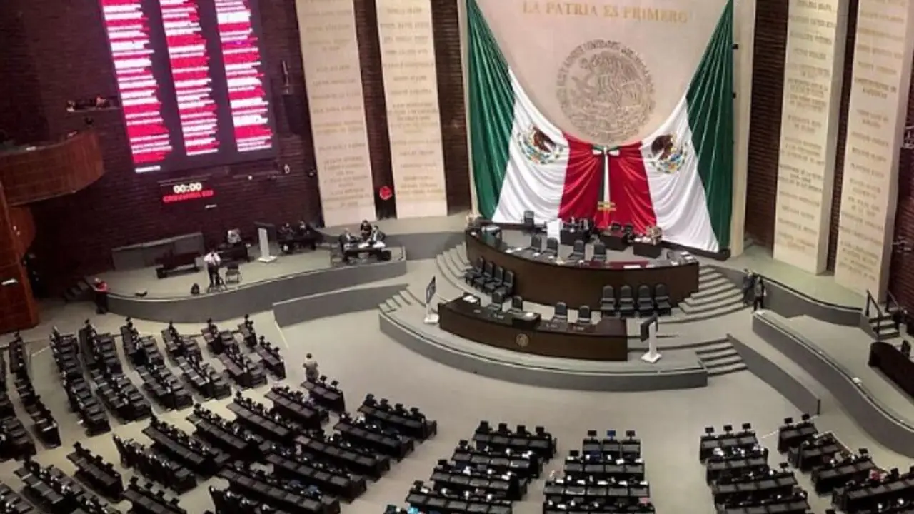Salario medio del IMSS a trabajadores del Estado será garantizado