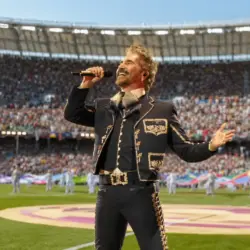 Alejandro Fernández cantará el Himno Nacional en México vs Sudáfrica del Mundial 2026