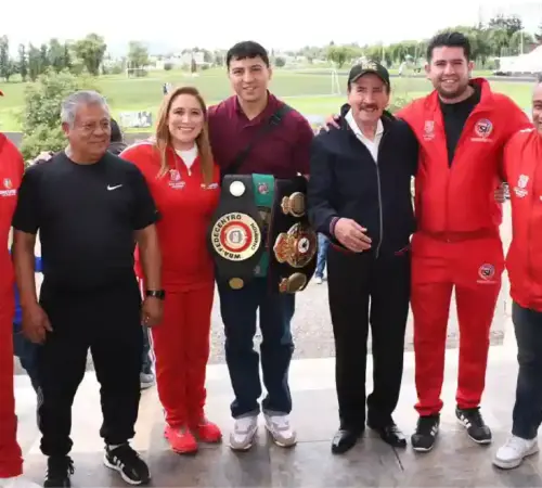 San Mateo Atenco mejora su infraestructura deportiva con alberca y gimnasio