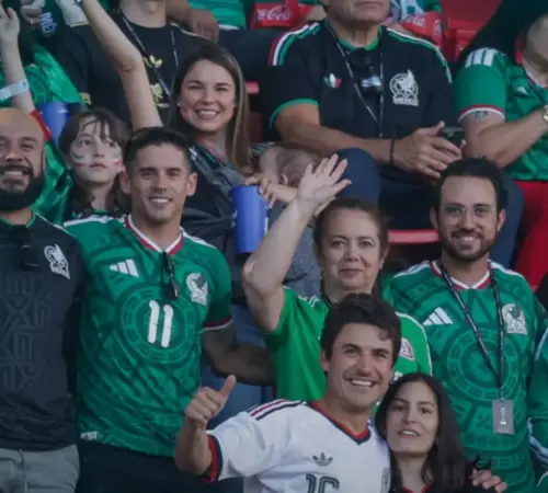 México enfrenta a Ecuador: alineaciones y pronósticos para el partido decisivo