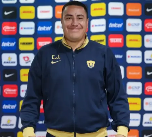 Efraín Juárez futuro en Pumas