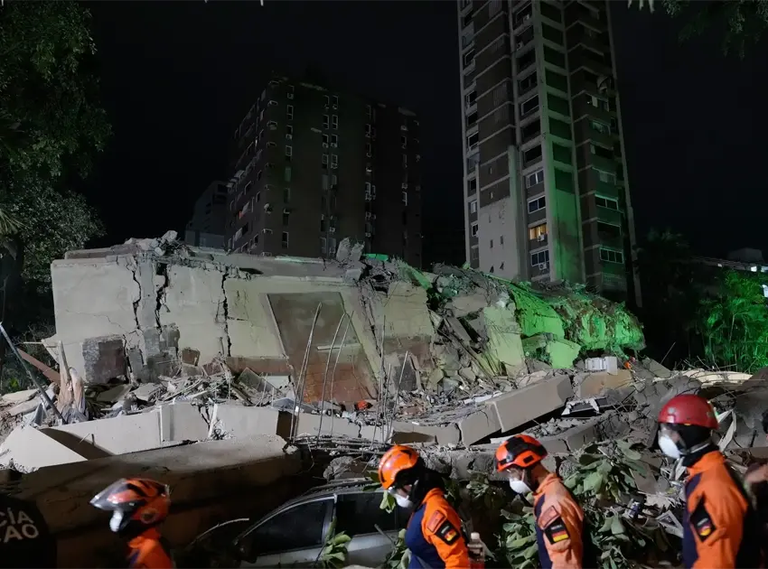 Venezuela eleva a 164 defunciones y 971 heridos tras devastadores terremotos