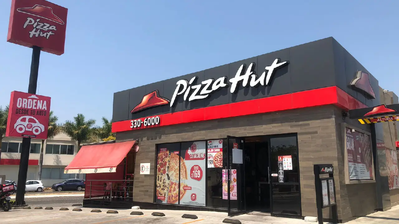 El fin de una era venden Pizza Hut por más de 50 mil millones de pesos