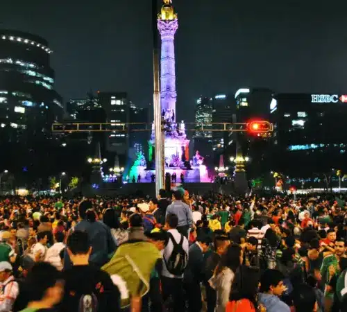 Muertes por asfixia marcan las celebraciones del triunfo mexicano en CDMX | fallecidos festejos Mundial
