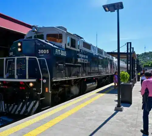 Sheinbaum asegura que incidente en Interoceánico no afectará reactivación de tren | incidente tren interoceánico