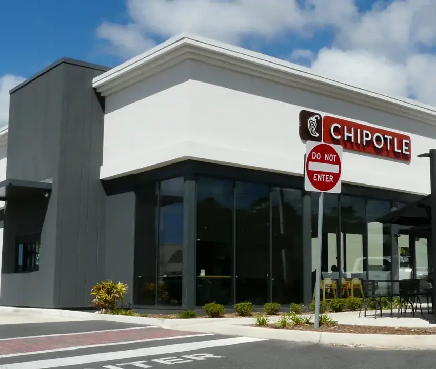 Chipotle abre su primer restaurante en Monterrey y planea crecer en México