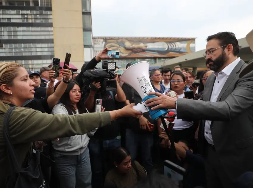 FGR podría intervenir en caso de presuntas irregularidades en examen de la UNAM | UNAM decidirá si denuncia irregularidades
