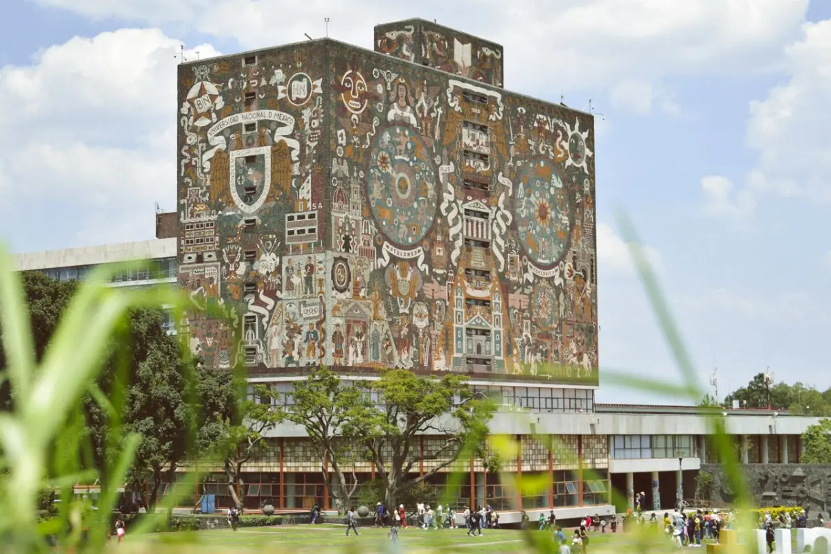 El rector Lomelí instala comisión técnica para revisar examen de ingreso a licenciatura 2026 | Comisión técnica de la UNAM